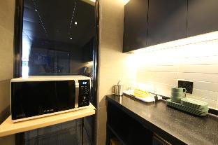 the van hotel