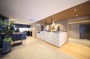 the van hotel