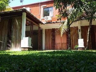 hotel araliya