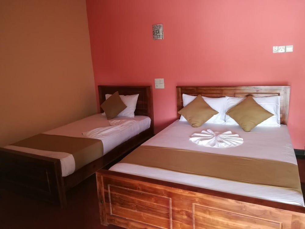 hotel araliya
