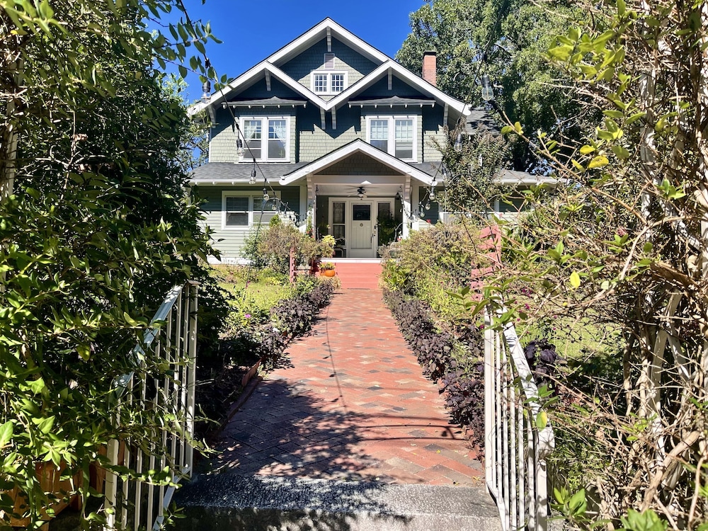 greenwood bed and breakfast