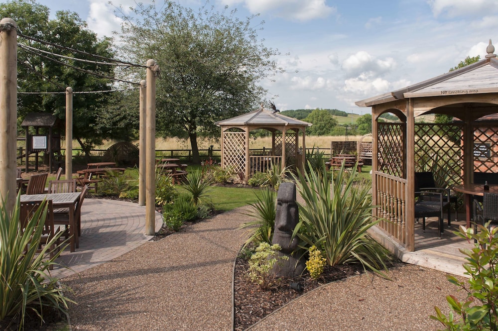 meadow farm redditch by marstons inns