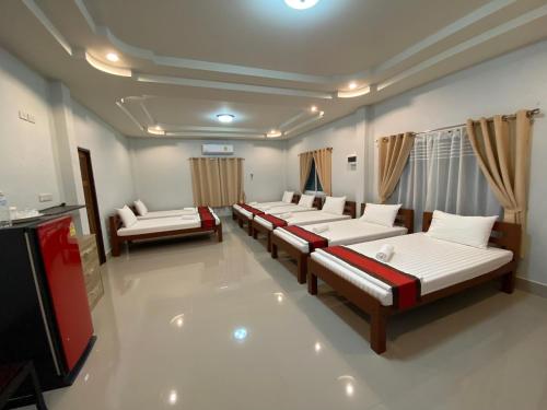 brown andaman krabi