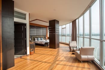 blu hotel nakhon phanom