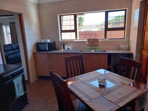 white rose guest house