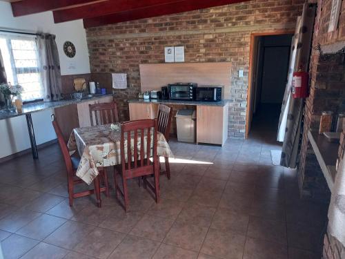 white rose guest house