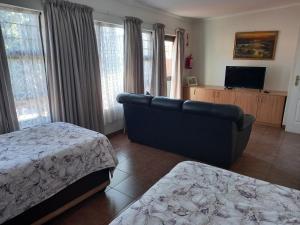white rose guest house