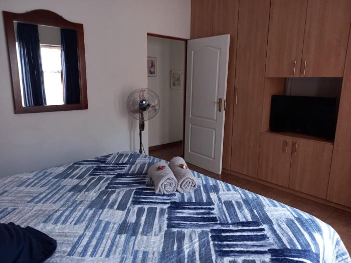 white rose guest house