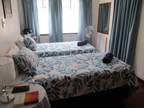 white rose guest house