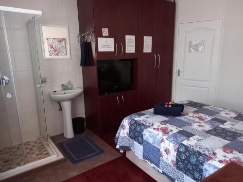 white rose guest house