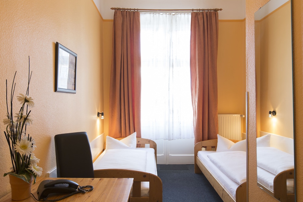 hotel am hermannplatz