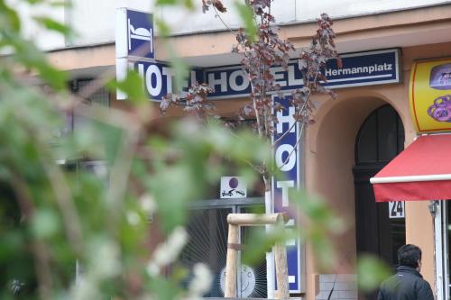 hotel am hermannplatz