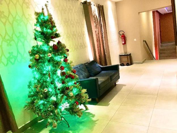 house 56 hotel and suites