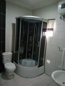 crown apartments extended stay suites