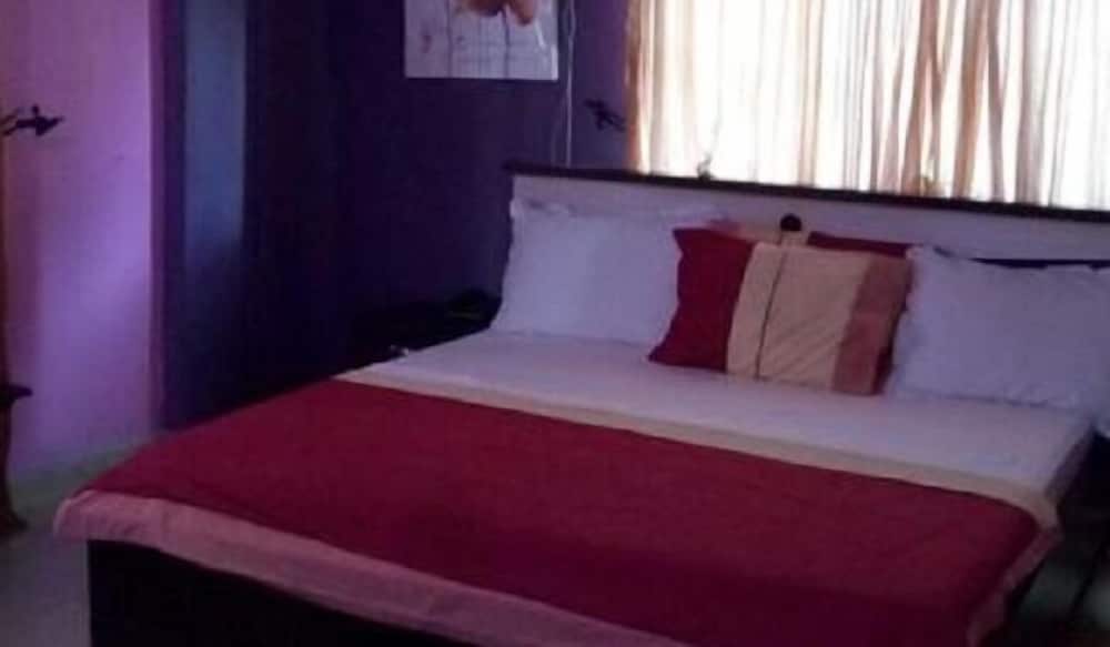 crown apartments extended stay suites