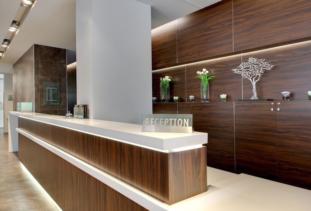 hotel mediterranee