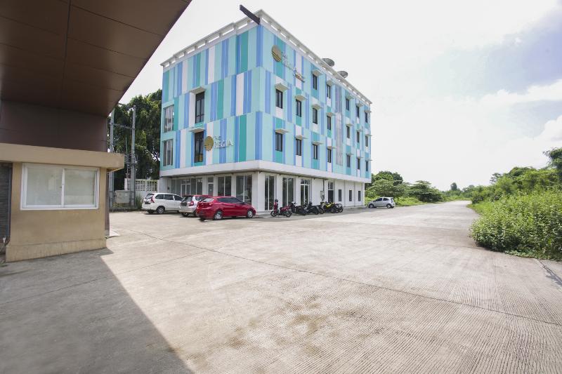 The Regia Tambun By Ultimo,Cikarang>>Bekasi,2.5 star