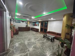 hotel maurya vihar