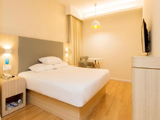 hanting hotel rizhao railway station