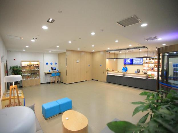 hanting hotel rizhao railway station