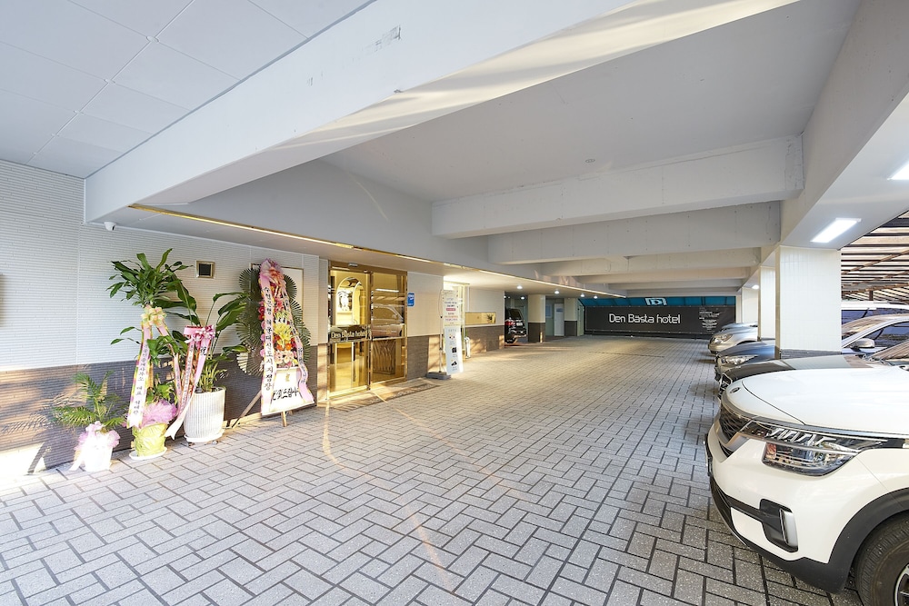 den basta hotel