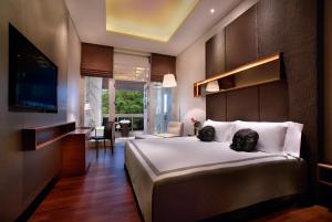 hotel fort canning