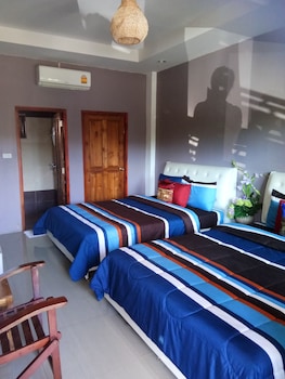 m grand hotel
