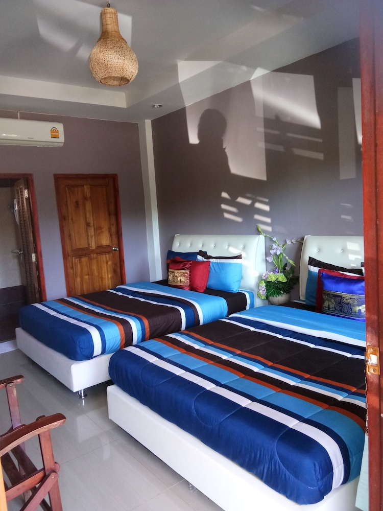 m grand hotel