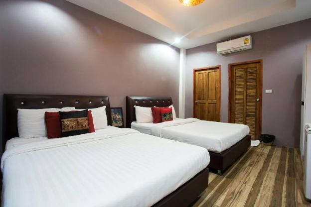 m grand hotel