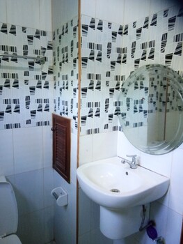 m grand hotel