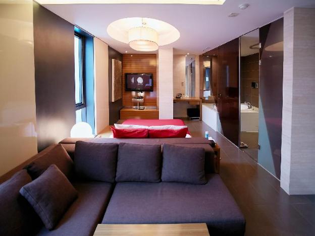 tria hotel