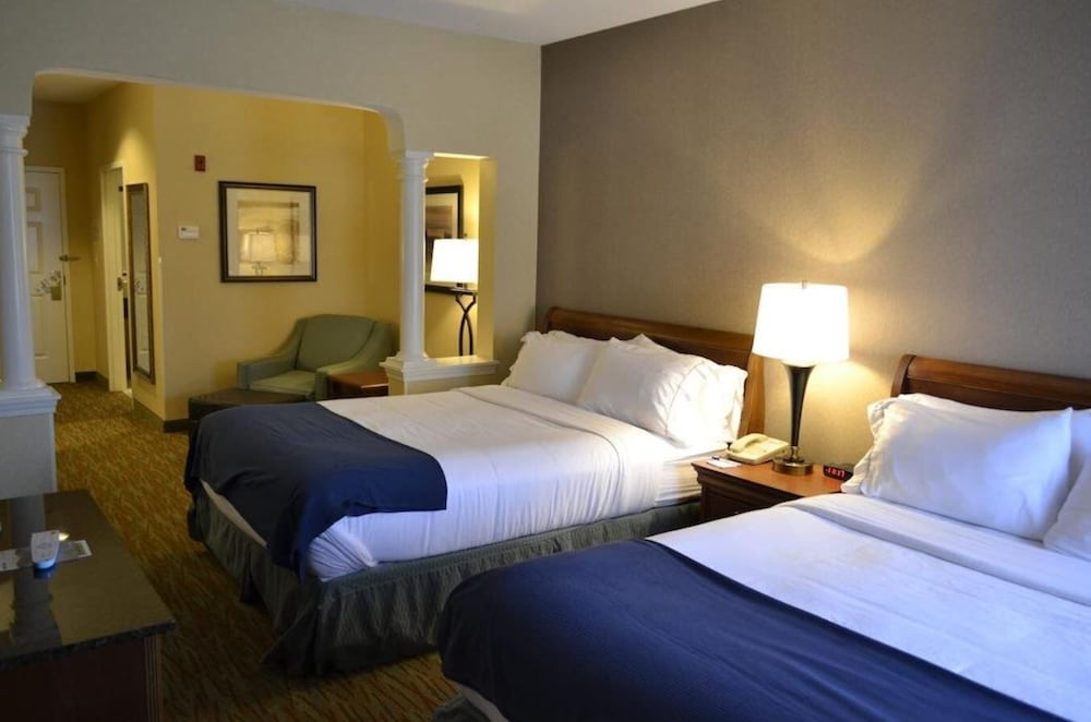 holiday inn express biddeford by ihg