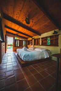 lush atitlan