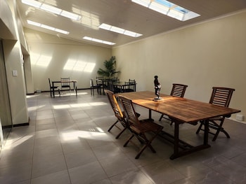 goodnight guest lodge