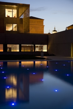 Parador De Alcala,Guadalajara>>Alcala De Henares,4 star