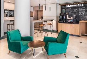 B&B Hotel Madrid Aeropuerto T4,,4 star
