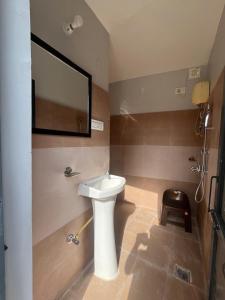 green backpackers hostel adults only