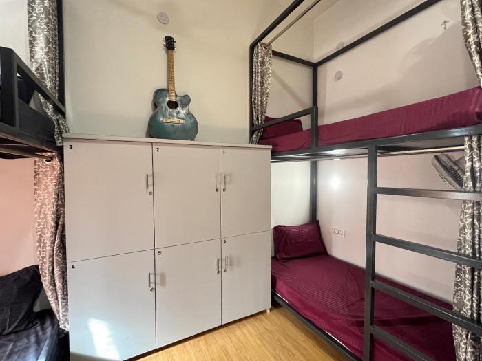 green backpackers hostel adults only