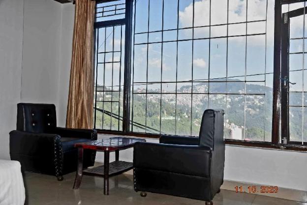 hotel shimla regency chakkar