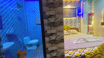 hotel royal island sundarban