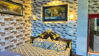 hotel royal island sundarban