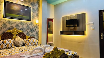 hotel royal island sundarban