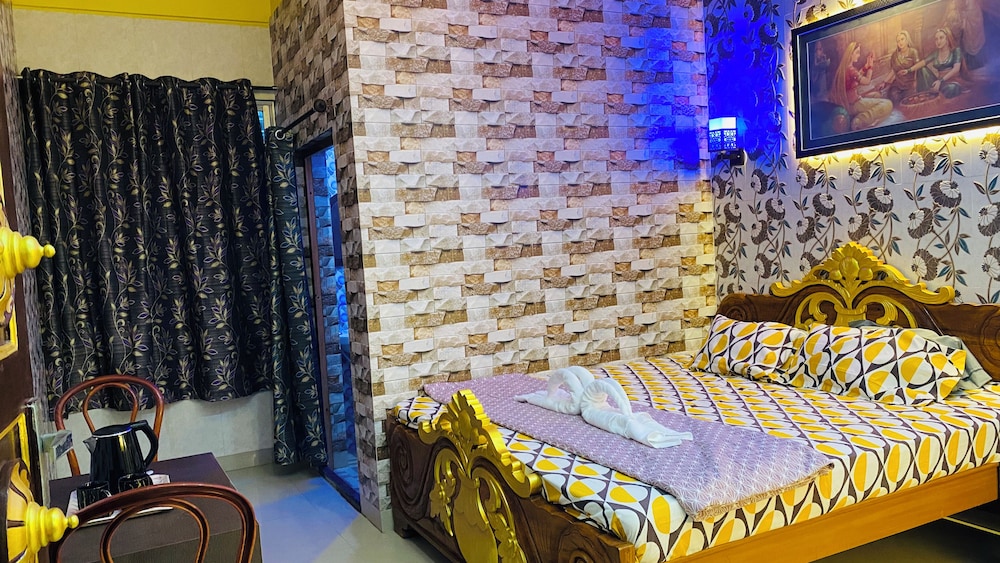 hotel royal island sundarban