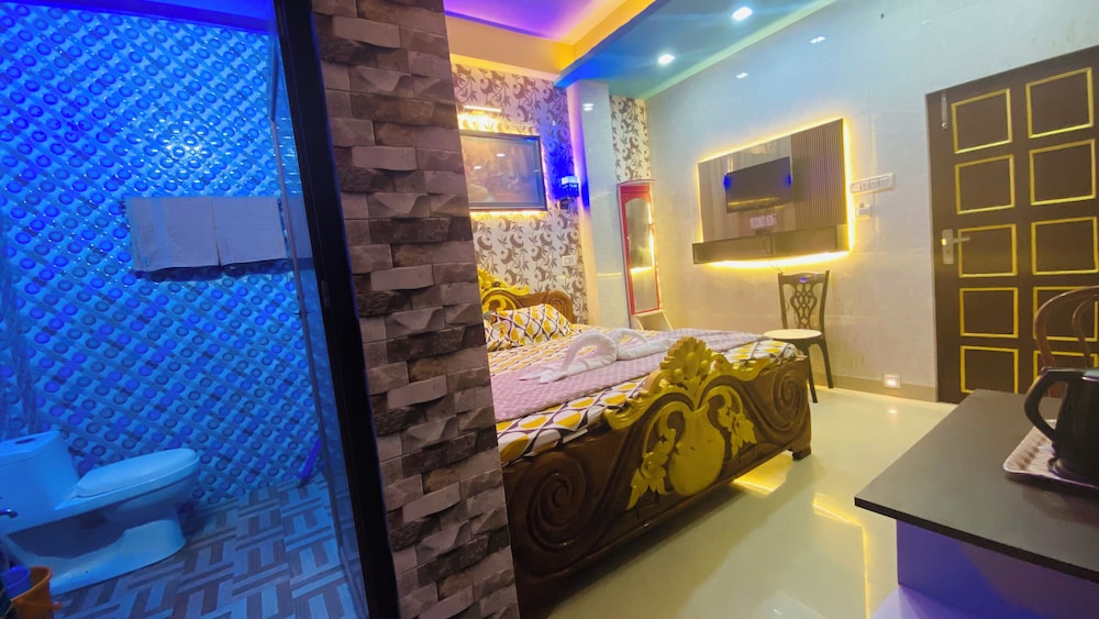 hotel royal island sundarban