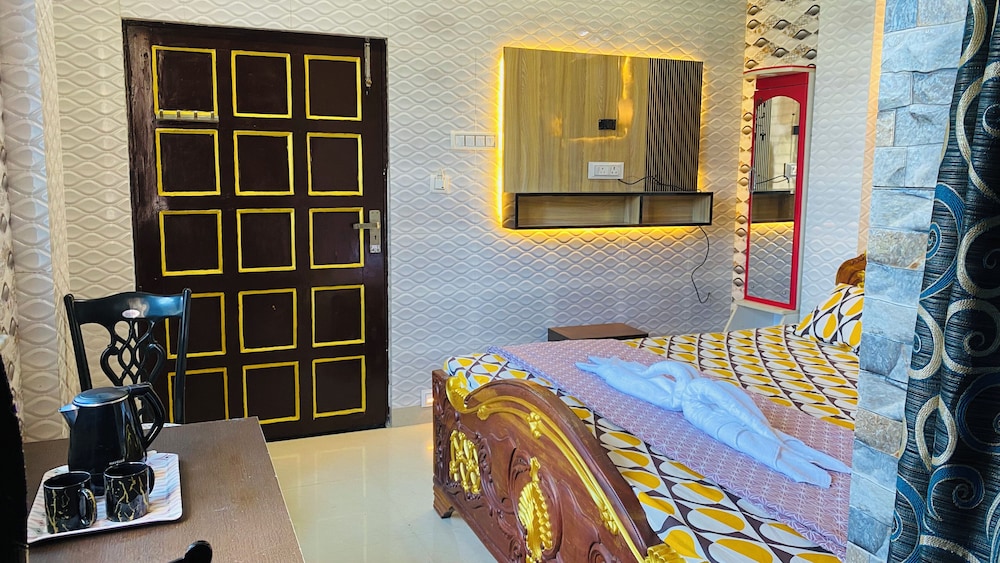 hotel royal island sundarban