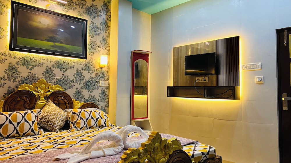 hotel royal island sundarban