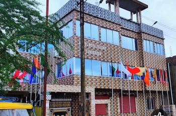 hotel royal island sundarban