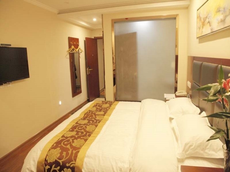 greentree inn anhui wuhu wuwei chaowu bus west station express hotel