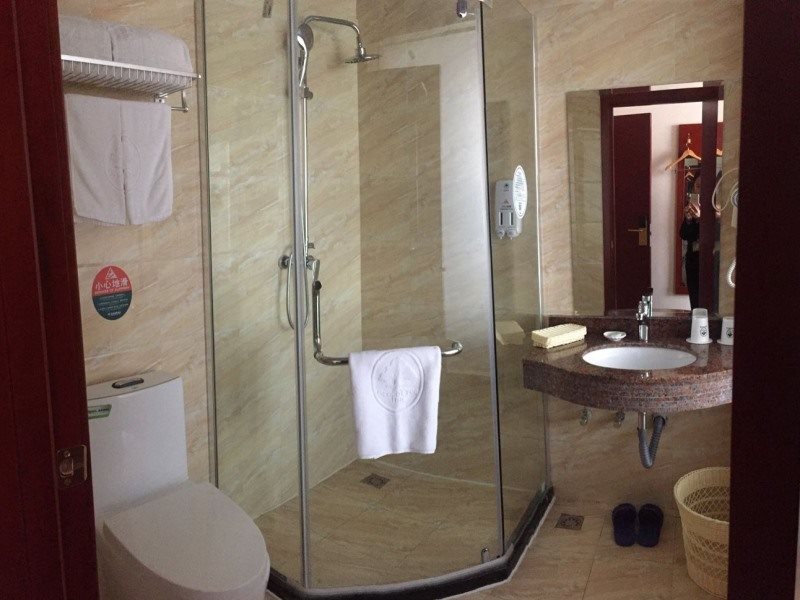 greentree inn anhui wuhu wuwei chaowu bus west station express hotel