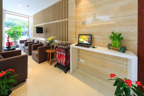 jinjiang inn longyan zhongshan road pedestrian street